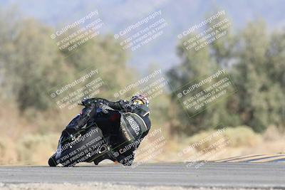 media/Oct-04-2025-CVMA (Sat) [[408bcdd6e4]]/Race 13-Amateur Supersport Open/